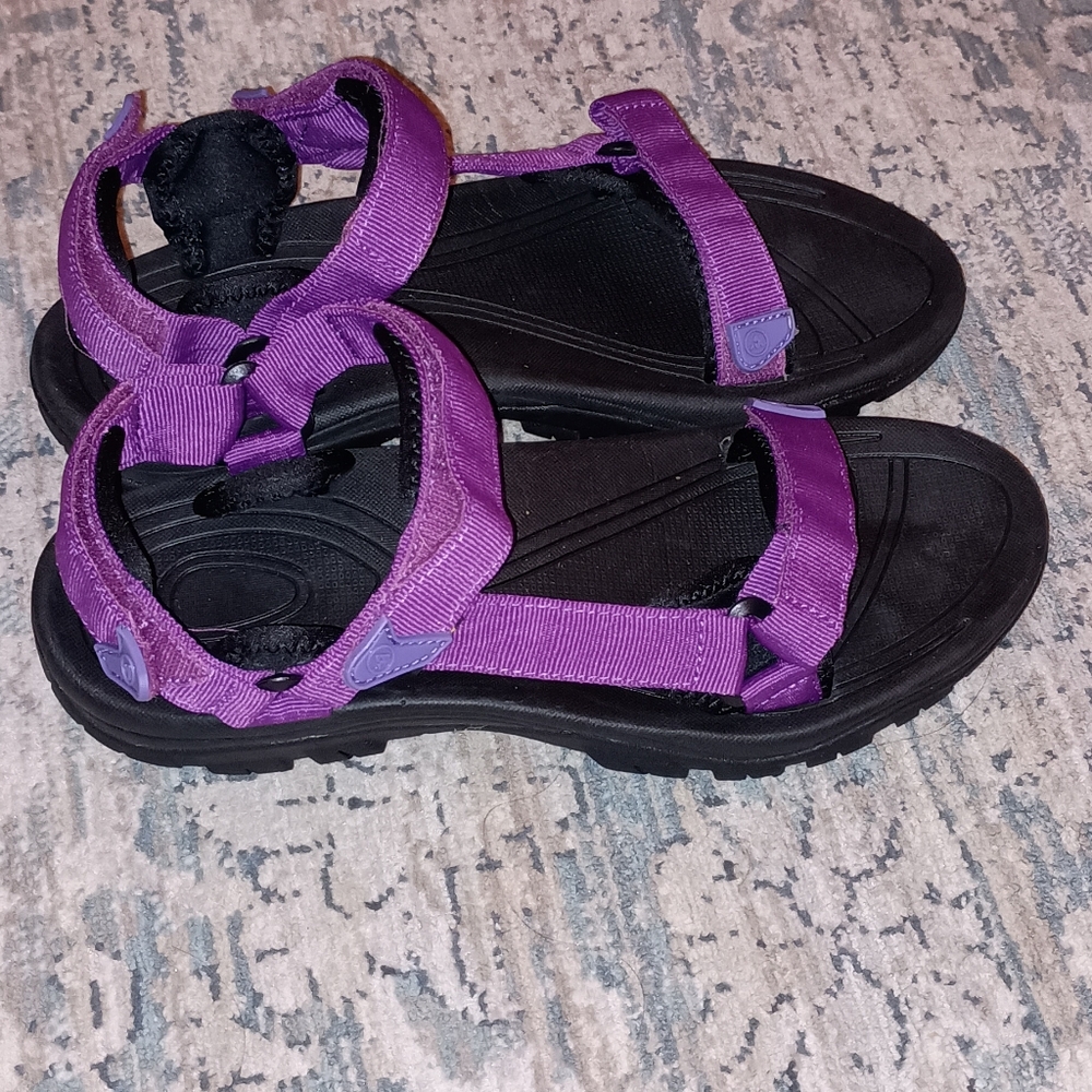 Atika brand Women's Purple black Outdoor Sandals Size 11